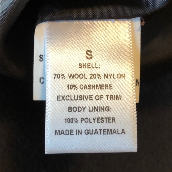 Gorgeous wool trench coat - Picture 4 of 8